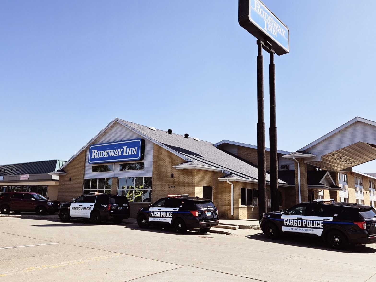 Update: One person arrested after police respond to Fargo hotel