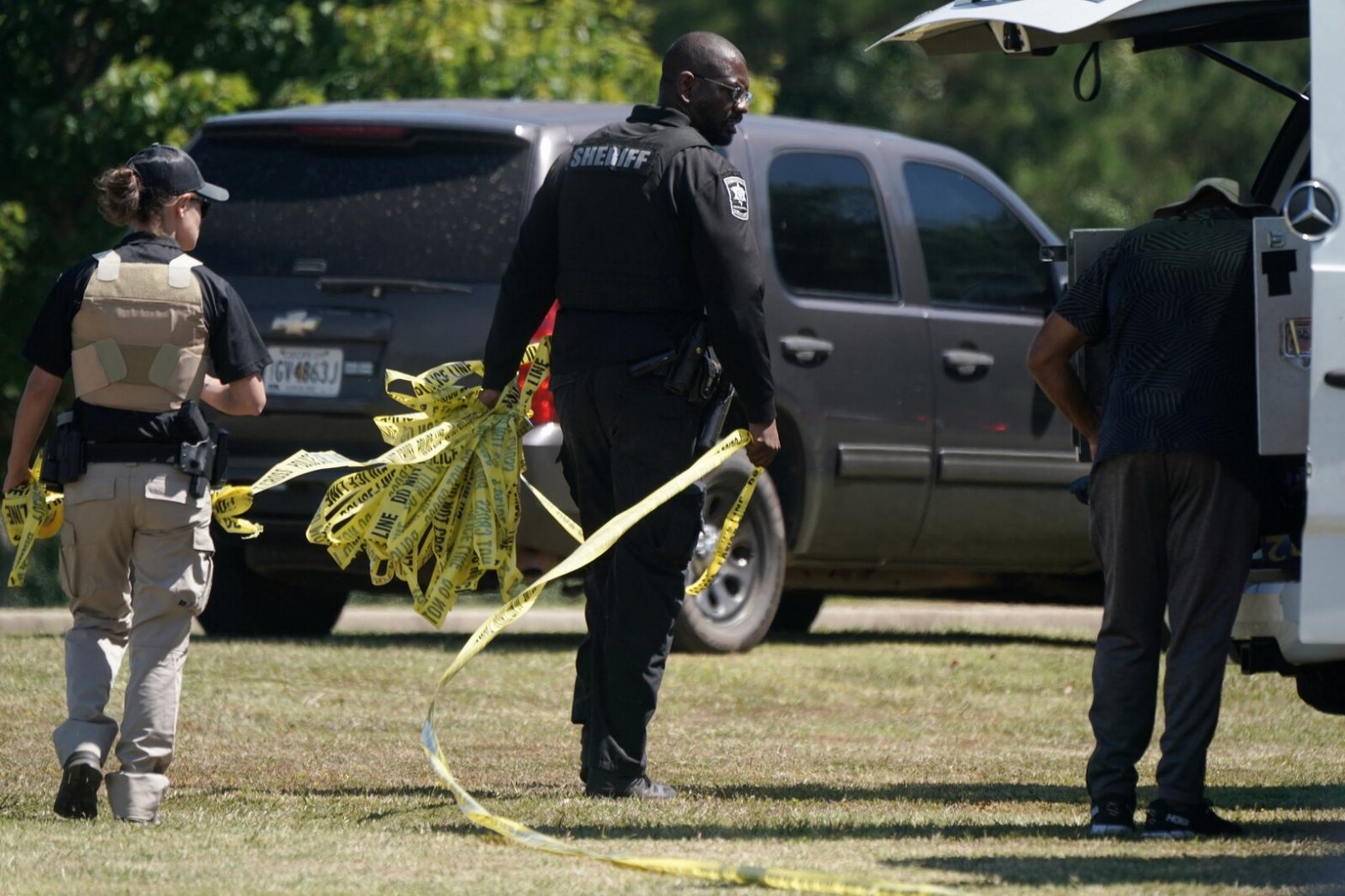 14-Year-Old Opens Fire at Georgia High School, Killing 4 and Injuring 9 in Tragic Mass Shooting