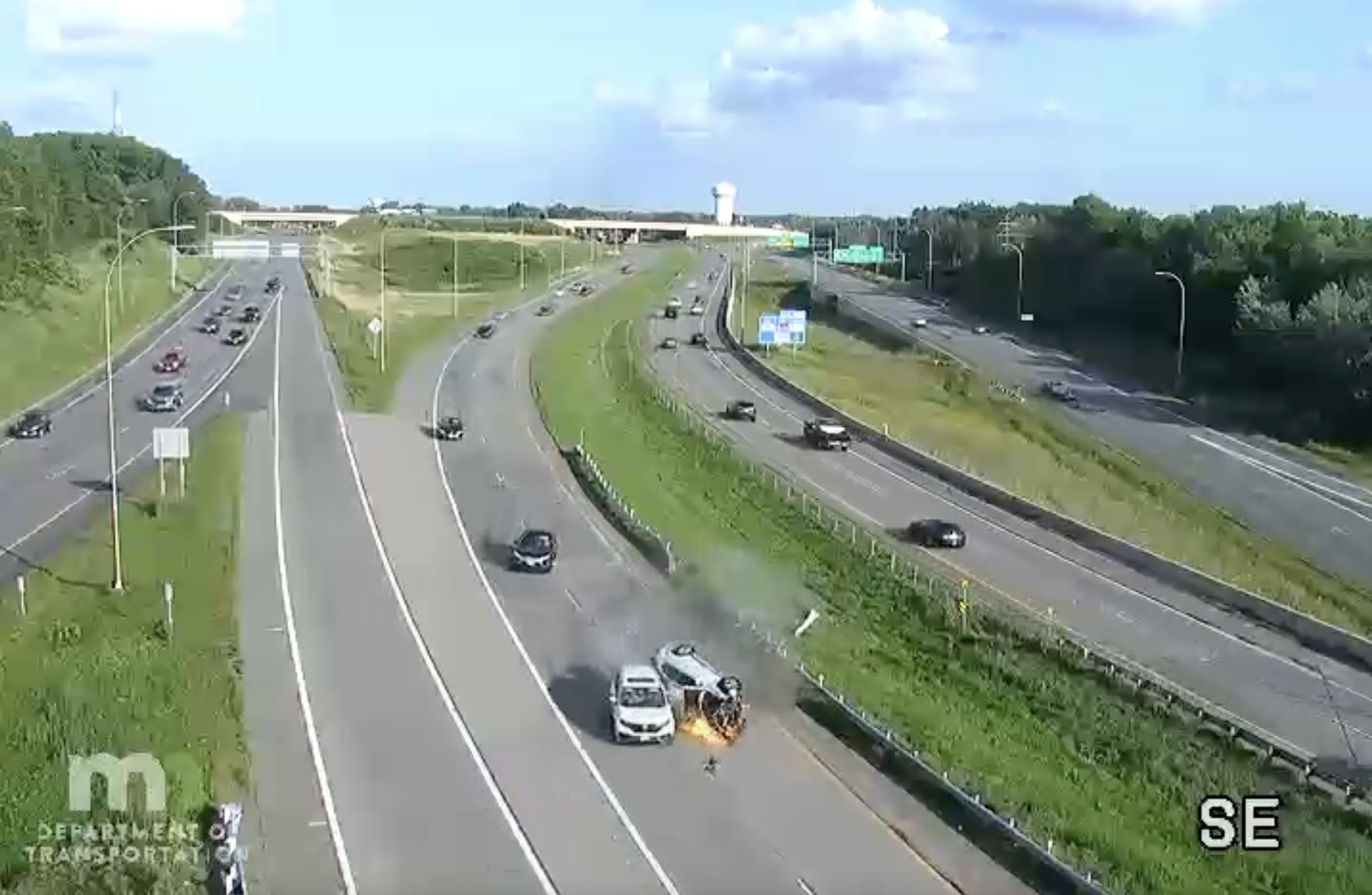 Arden Hills Rollover Crash Kills 21-Year-Old Woman