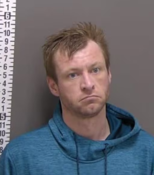 Booking photo of Ben Himle