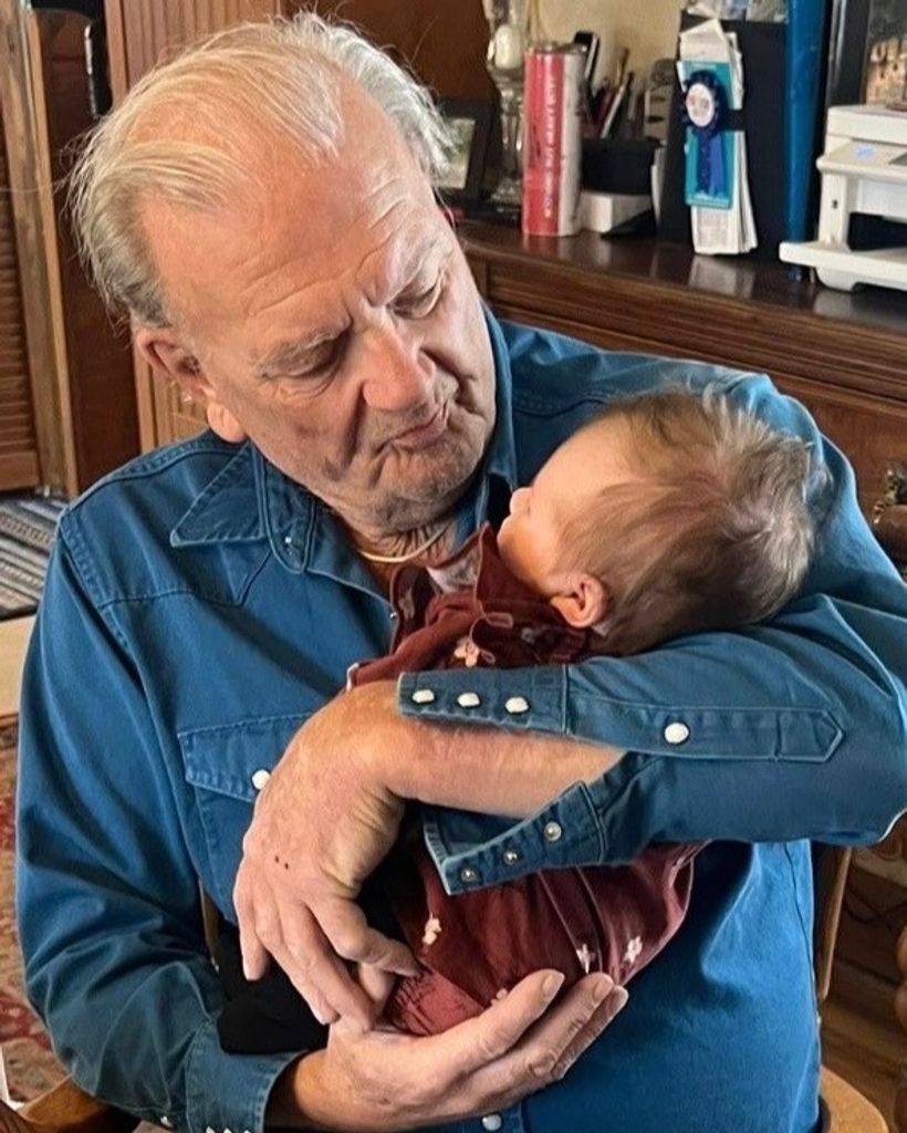 Thief River Falls: Gary Srnsky Dies at 69