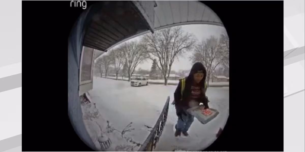 Cass County: Fake Driver Steals Fargo Porch Package