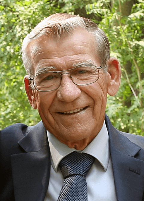 Donald Carlson I, 86