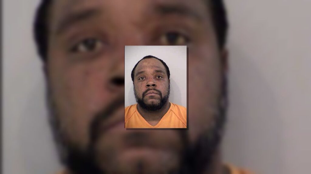 Dennis Lamar Davonte Gibson
