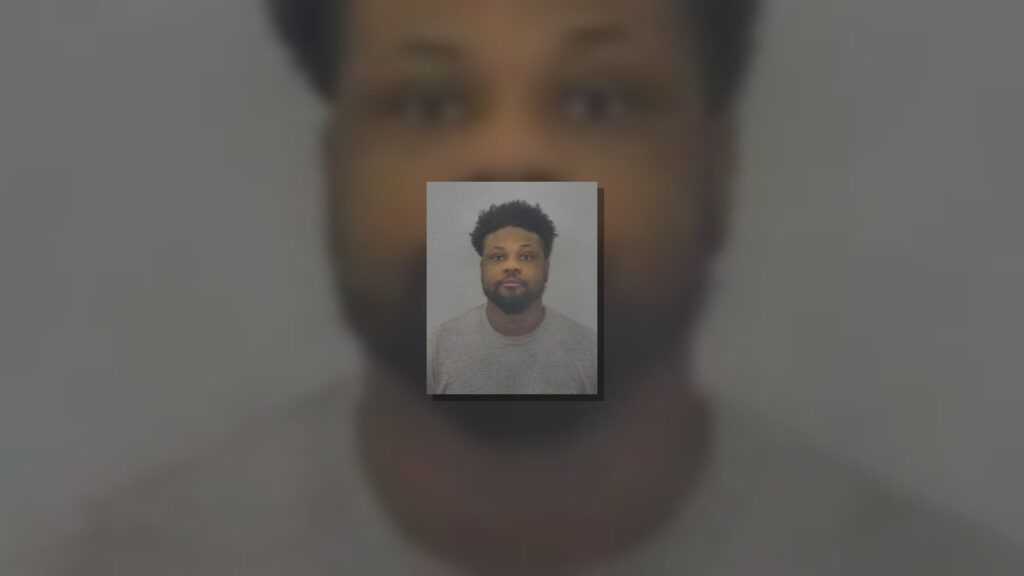 FERGUSON, JURTAVIOUS RAVION photo