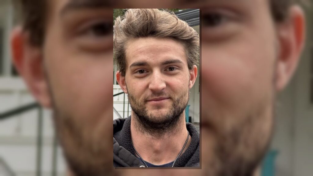 Travis Kenneth Ahles